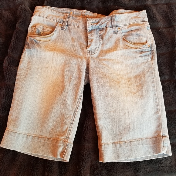 Bongo Light Denim Bermuda Shorts - Picture 2 of 8